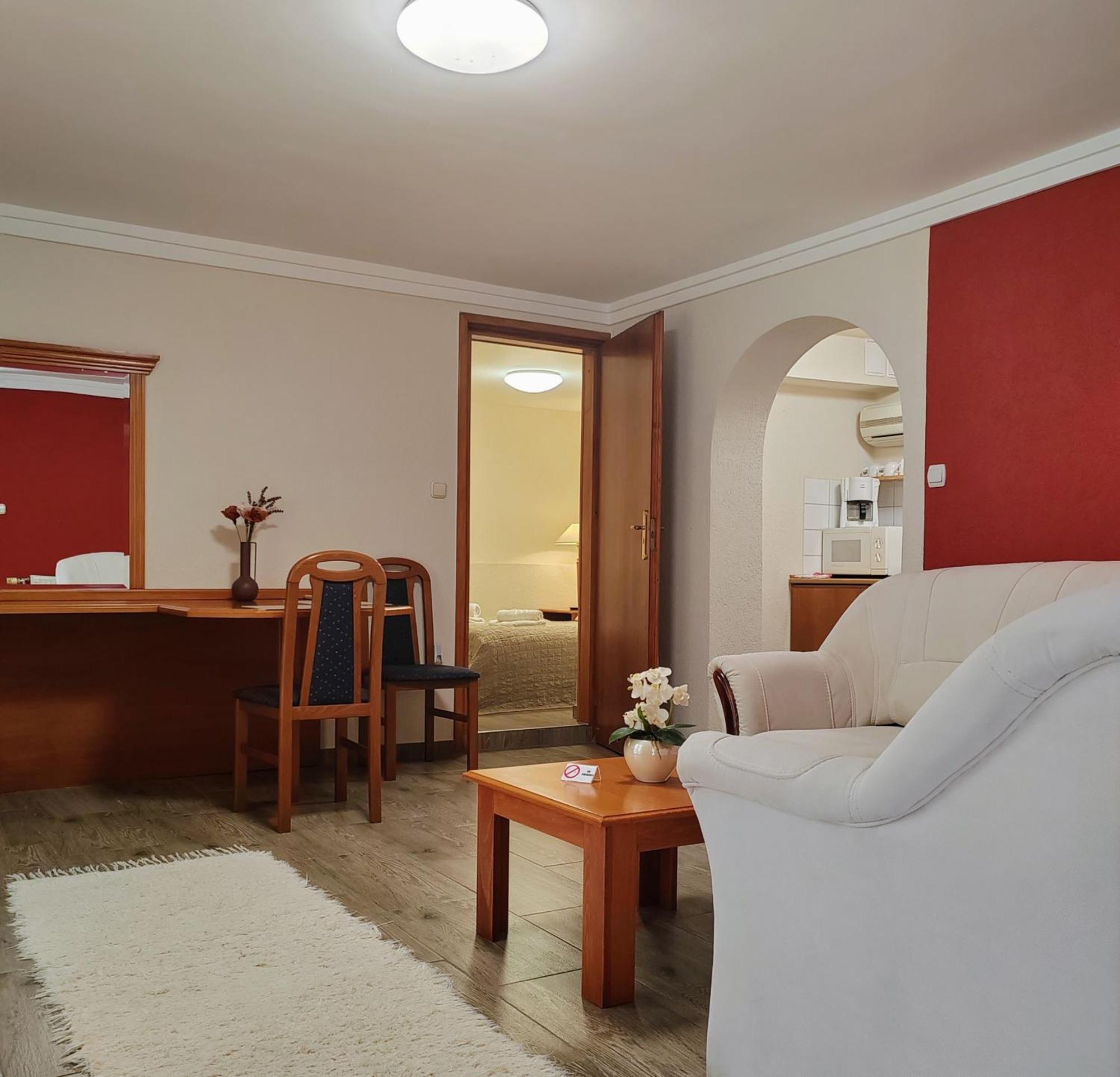 Heviz Apartman Хевиз Экстерьер фото