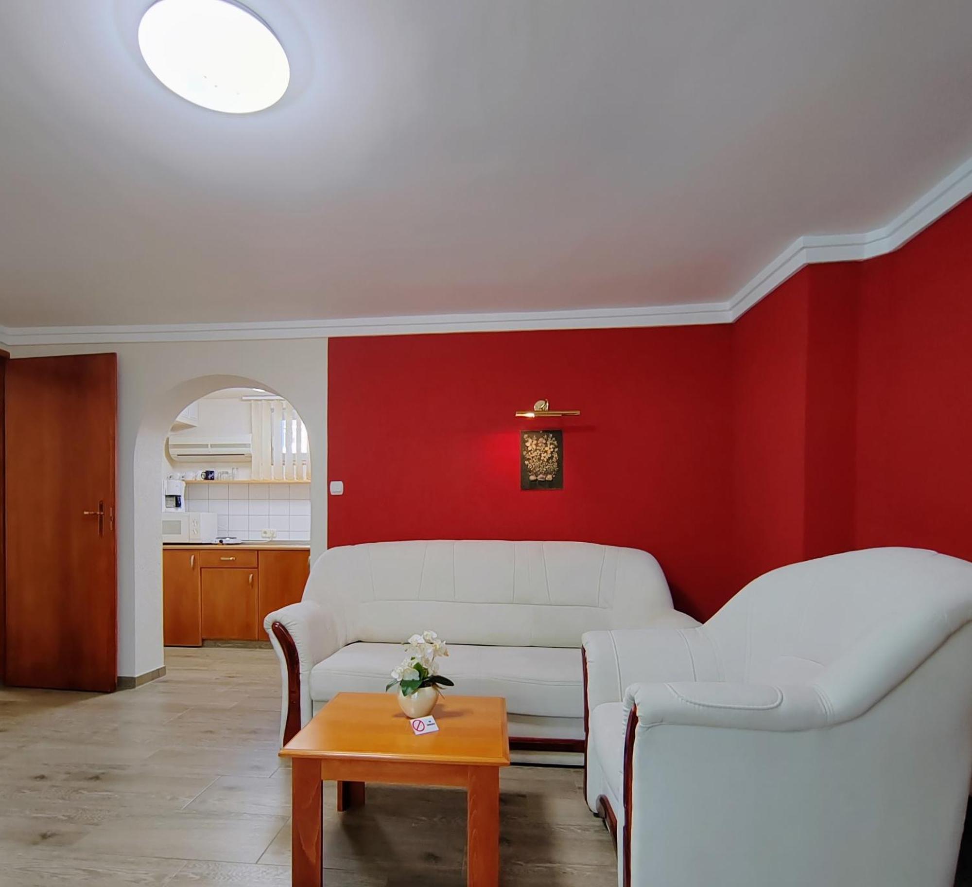 Heviz Apartman Хевиз Экстерьер фото