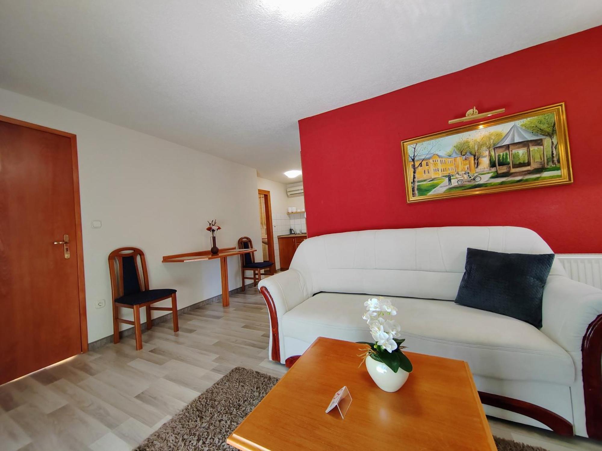Heviz Apartman Хевиз Экстерьер фото