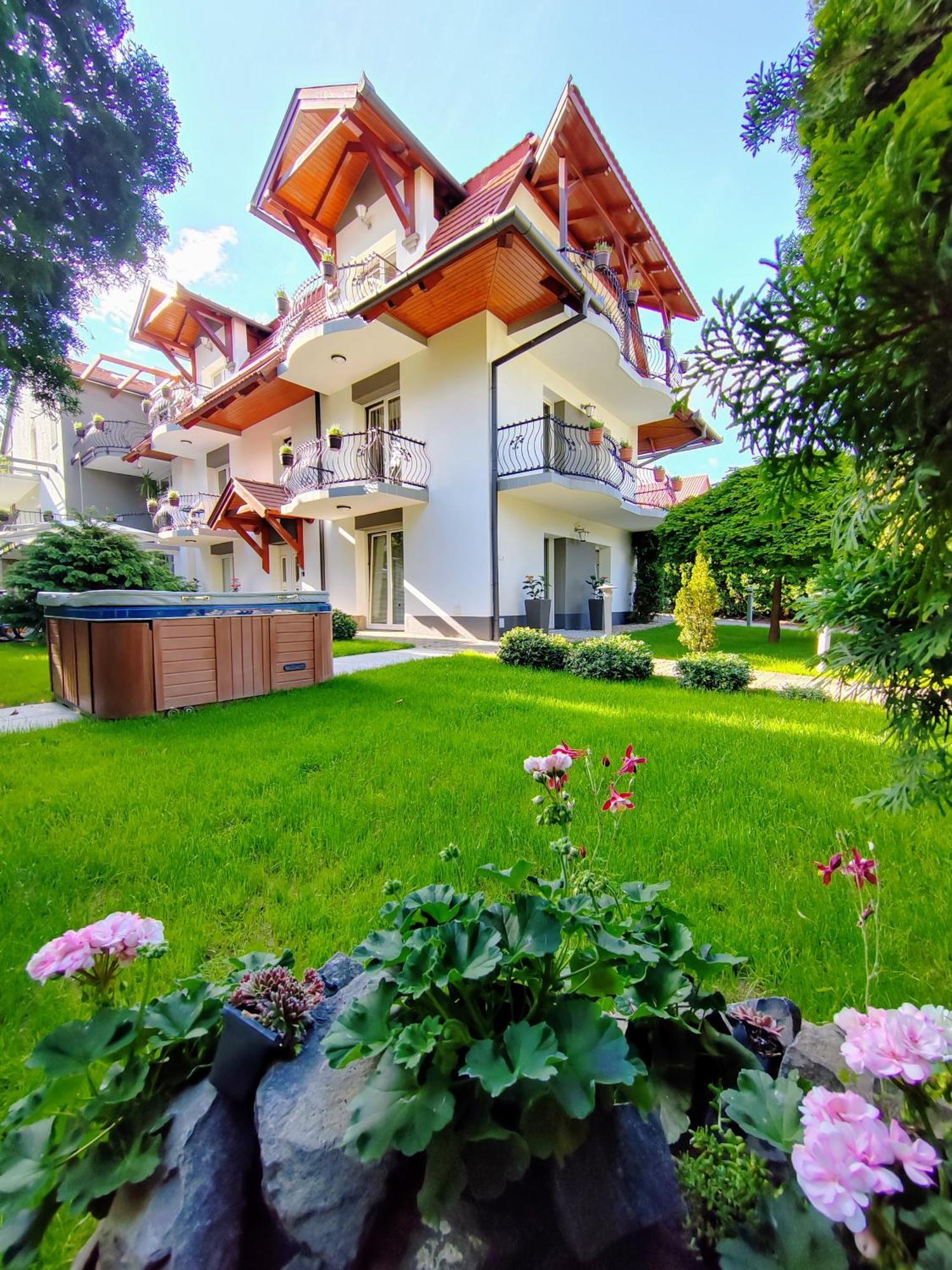 Heviz Apartman Хевиз Экстерьер фото