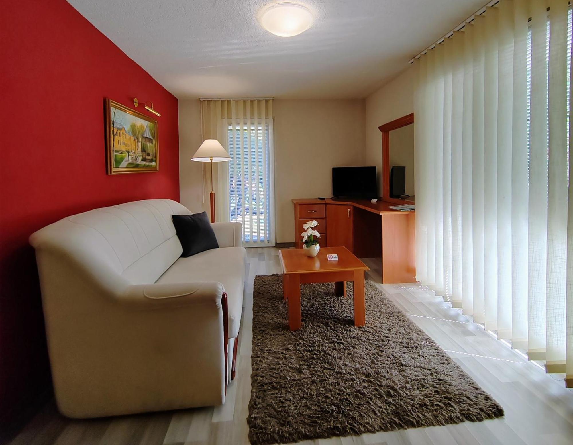 Heviz Apartman Хевиз Экстерьер фото