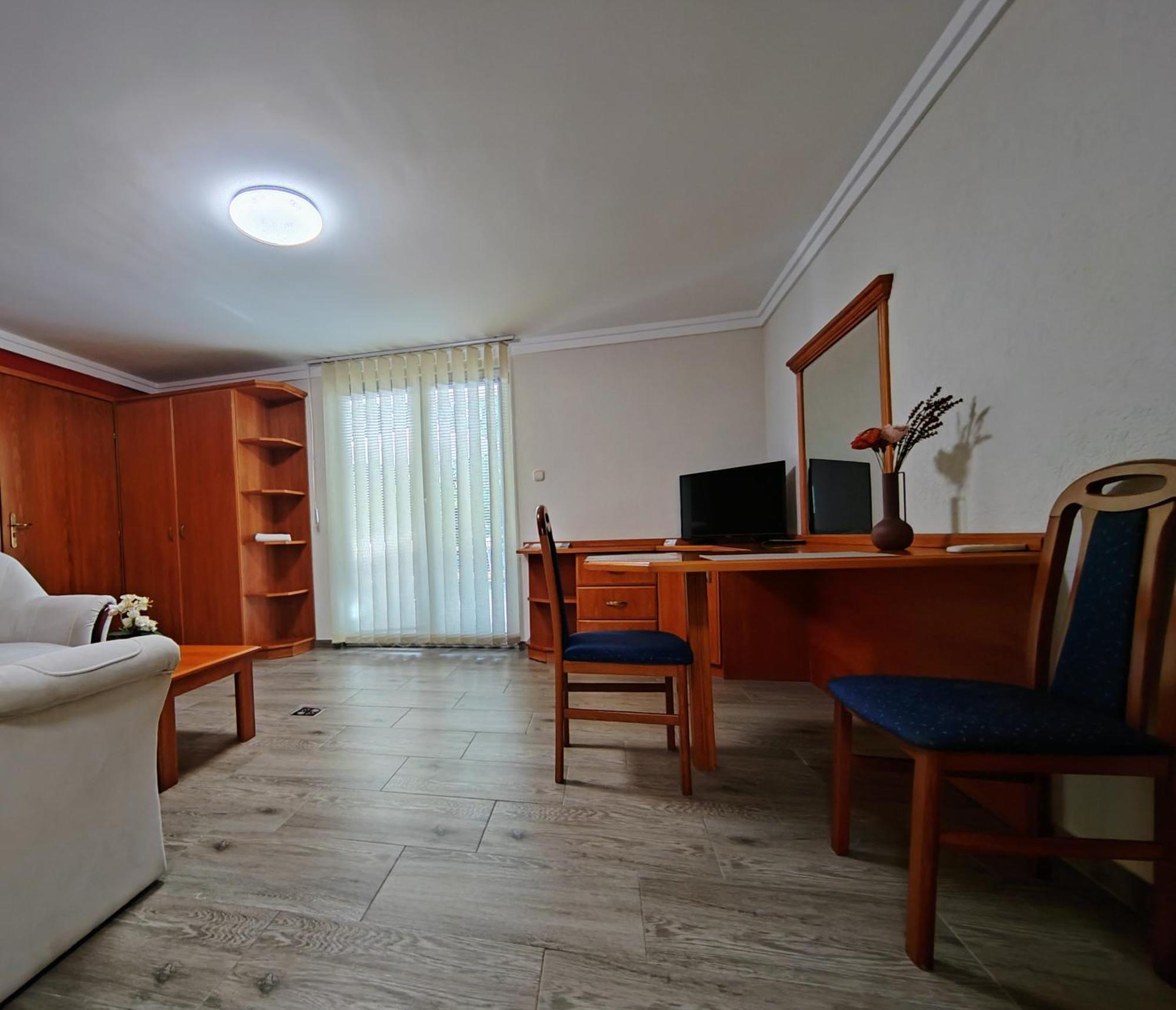Heviz Apartman Хевиз Экстерьер фото