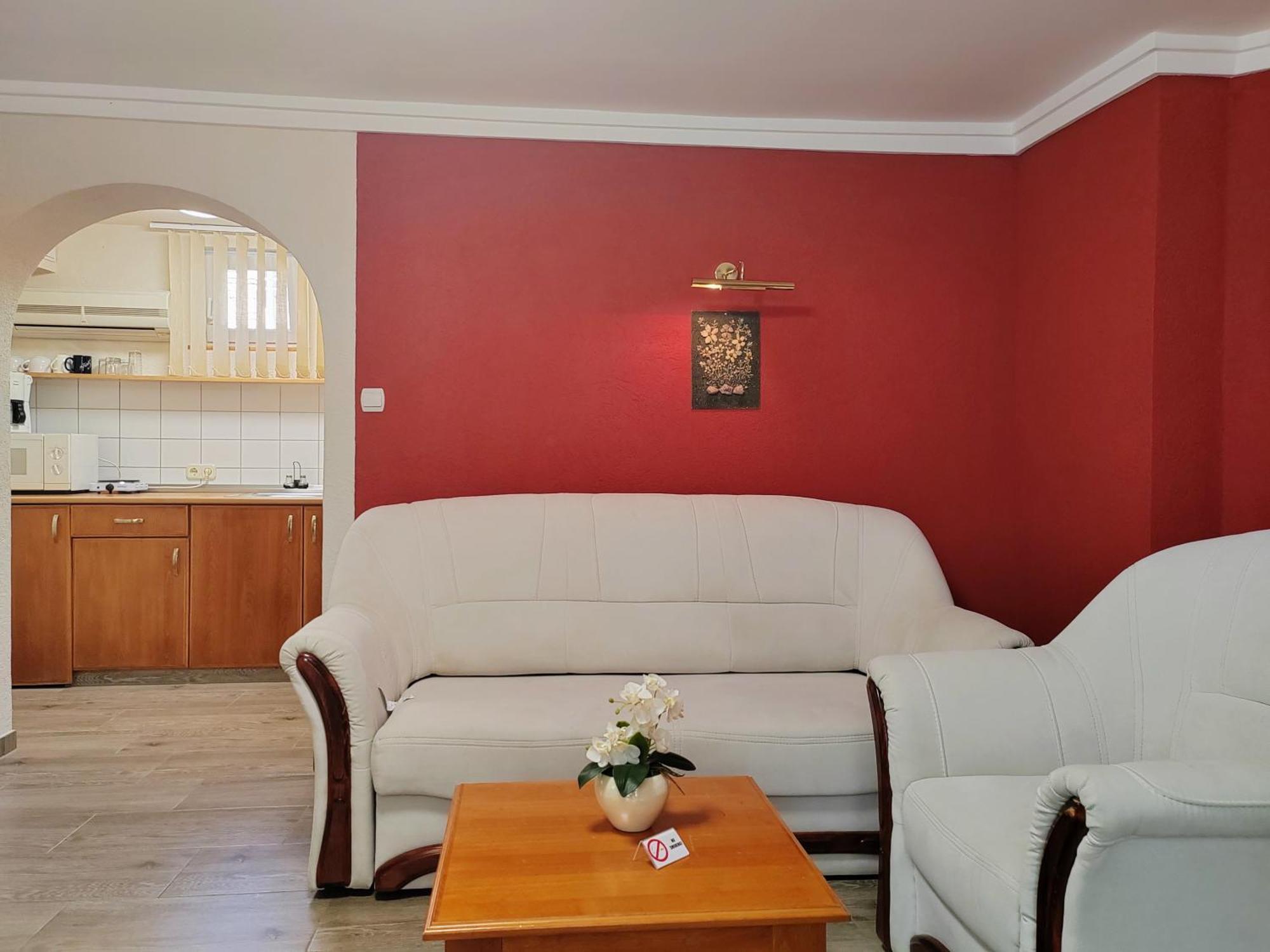 Heviz Apartman Хевиз Экстерьер фото