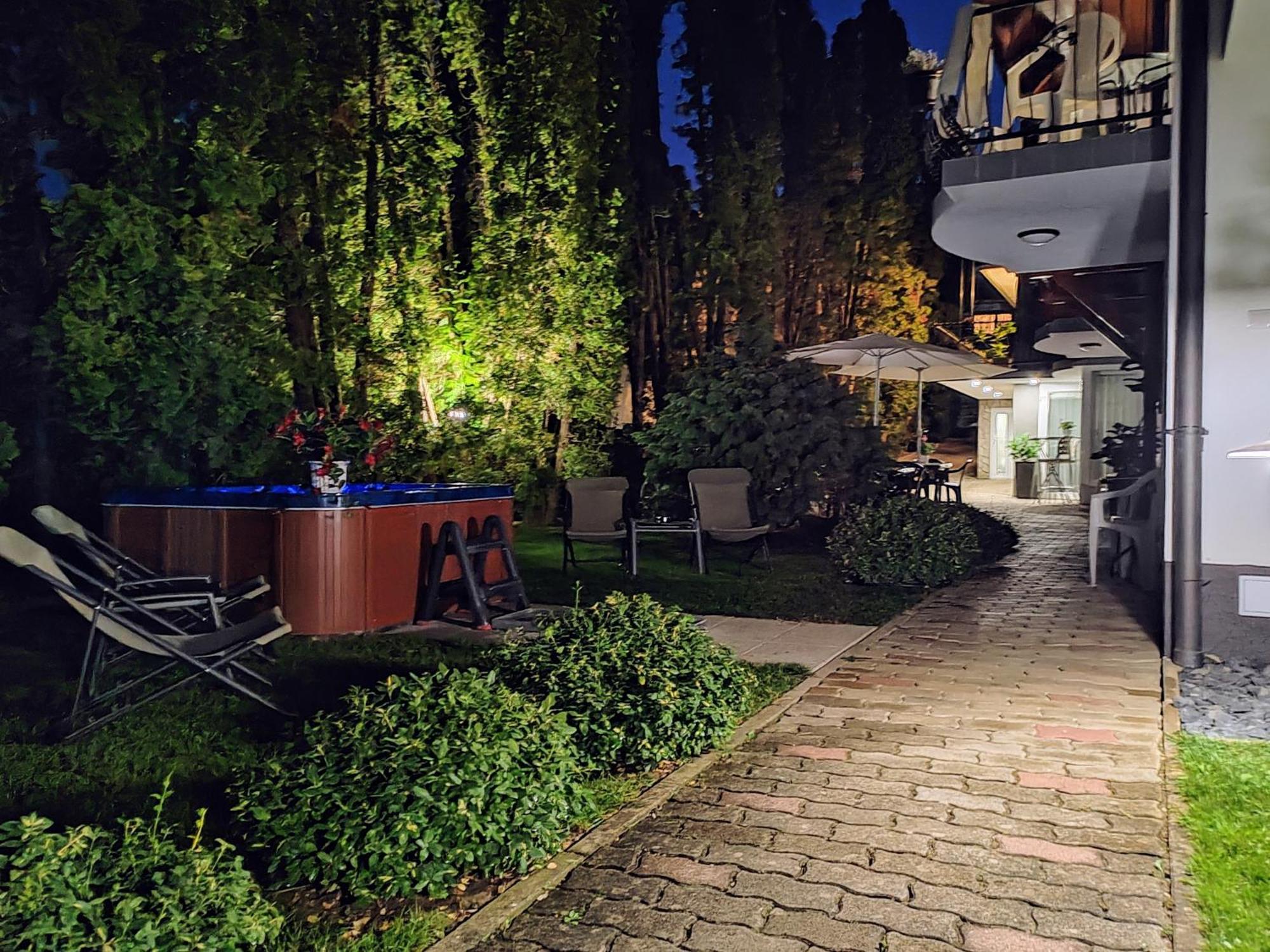 Heviz Apartman Хевиз Экстерьер фото