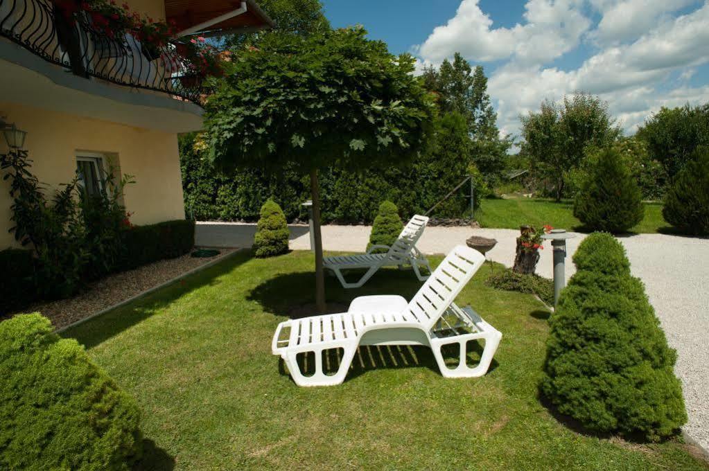 Heviz Apartman Хевиз Экстерьер фото